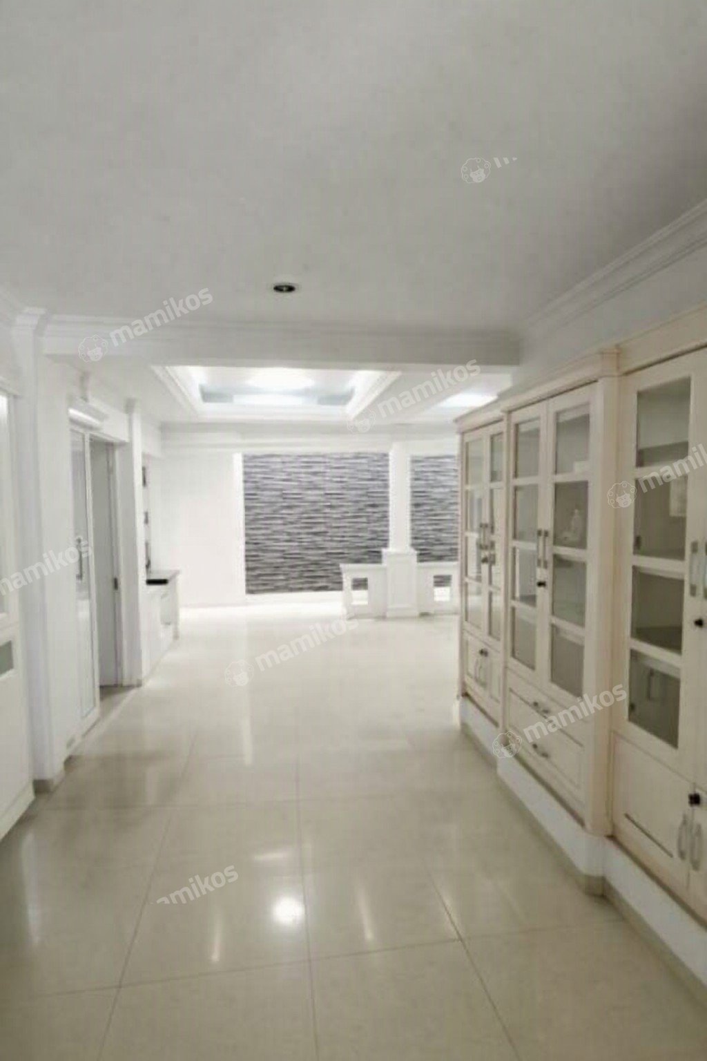 Rumah Sertifikat SHM 5 Kamar Tidur 5 Kamar Mandi Kelapa Gading Jakarta Utara - Photo 3