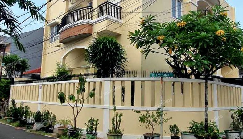 Rumah 4KT 4KM Cideng Jakarta Pusat