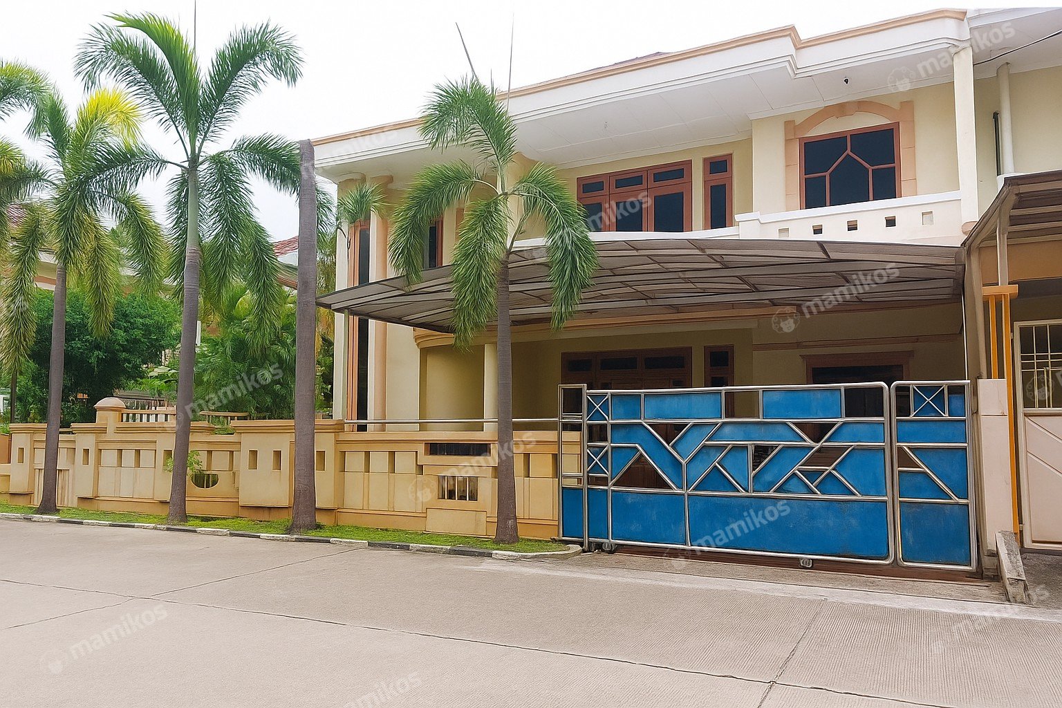 Rumah Sertifikat SHM 4 Kamar Tidur 3 Kamar Mandi Green garden Jakarta Barat