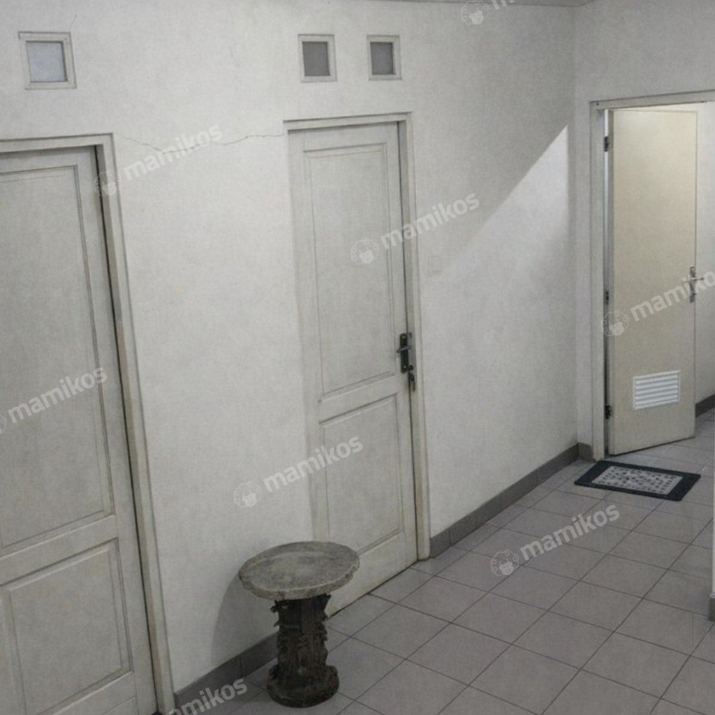 Rumah Sertifikat SHM 5 Kamar Tidur 3 Kamar Mandi Semanan Jakarta Barat - Photo 2