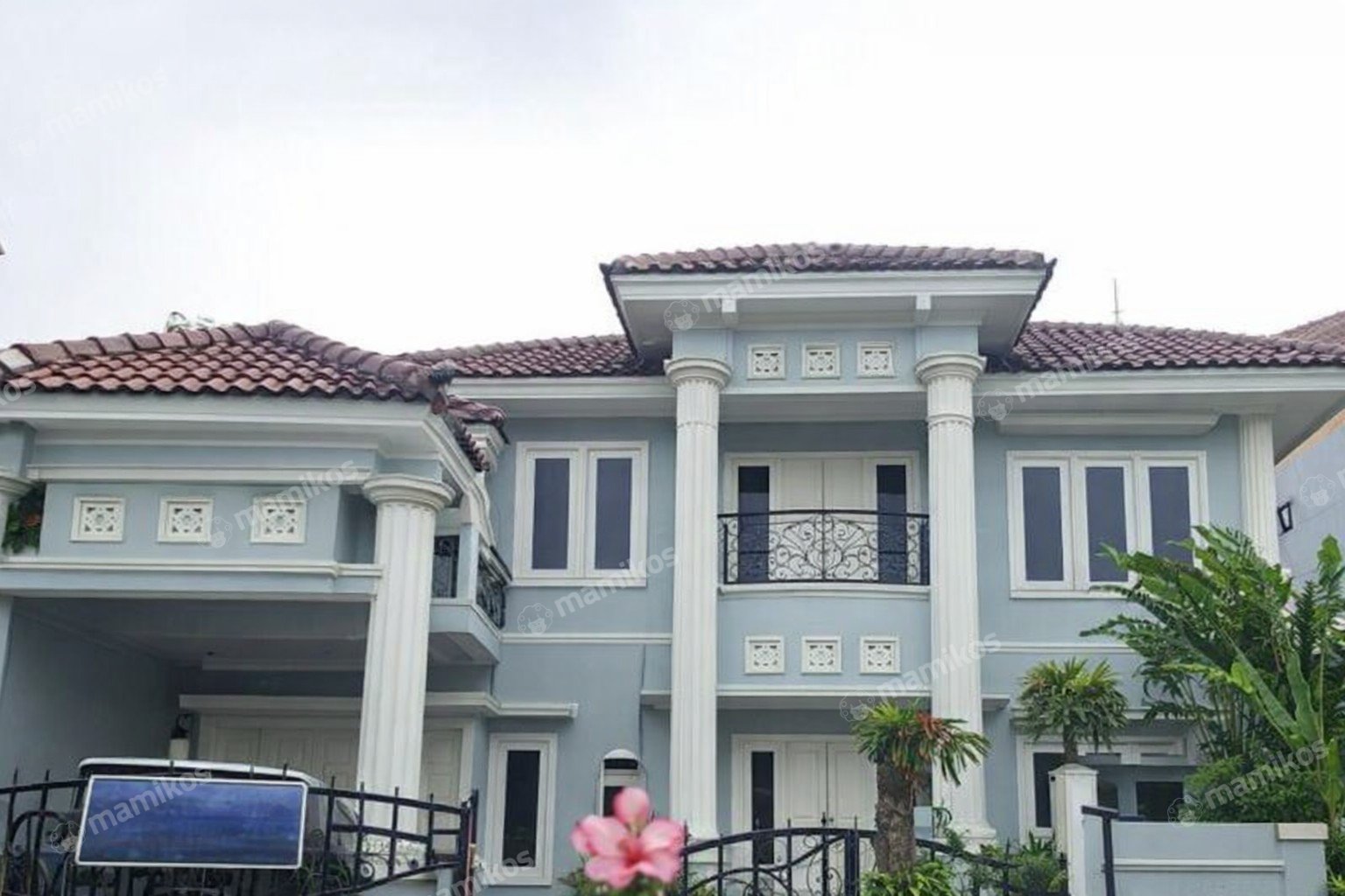 Rumah Sertifikat SHM 7 Kamar Tidur 4 Kamar Mandi Cibubur Jakarta Timur