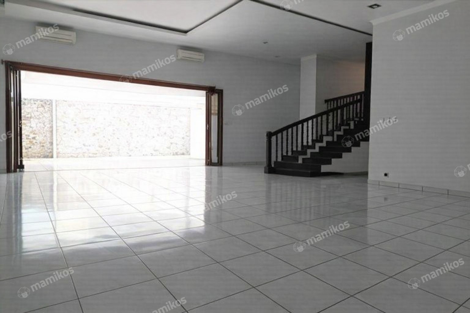 Rumah Sertifikat SHM 6 Kamar Tidur 6 Kamar Mandi Kemang Jakarta Selatan - Photo 3