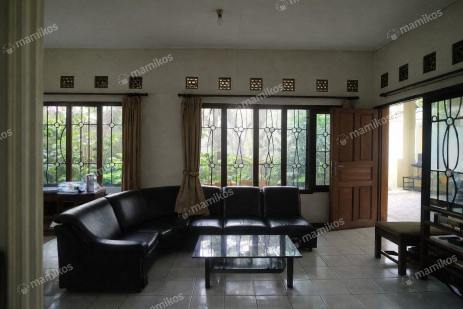 Rumah Sertifikat SHM 5 Kamar Tidur 2 Kamar Mandi Cilandak Jakarta Selatan