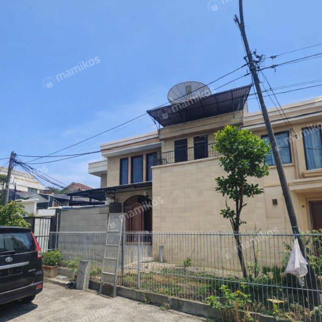 Rumah Sertifikat SHM 4 Kamar Tidur 4 Kamar Mandi Green garden Jakarta Barat - Photo 2