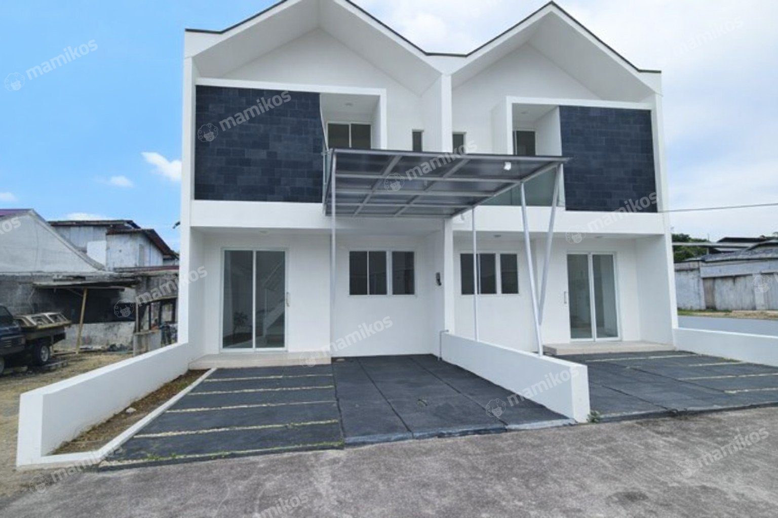 Rumah Sertifikat SHM 3 Kamar Tidur 3 Kamar Mandi Jatiwaringin Jakarta Timur
