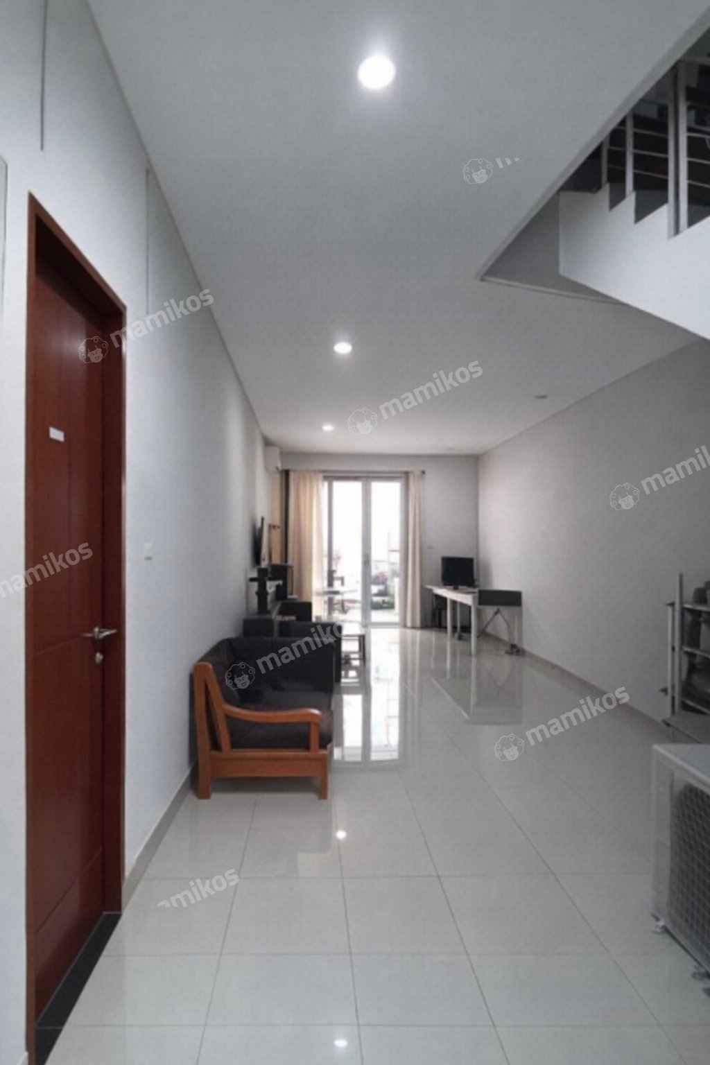 Rumah Sertifikat HGB 6 Kamar Tidur 6 Kamar Mandi Cakung Jakarta Timur - Photo 3