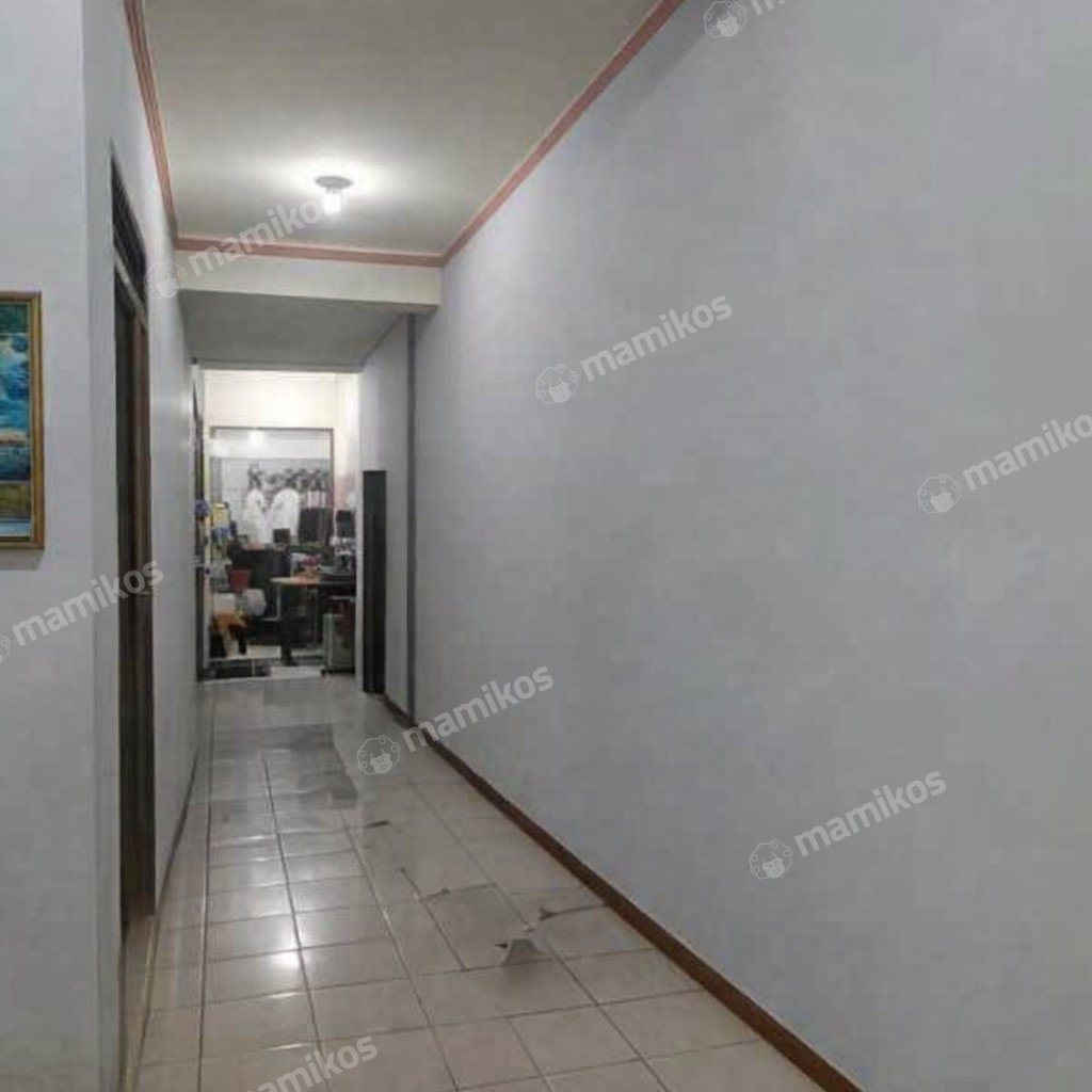 Rumah 4 Kamar Tidur 1 Kamar Mandi 1 Lantai Tamansari Jakarta Barat - Photo 5