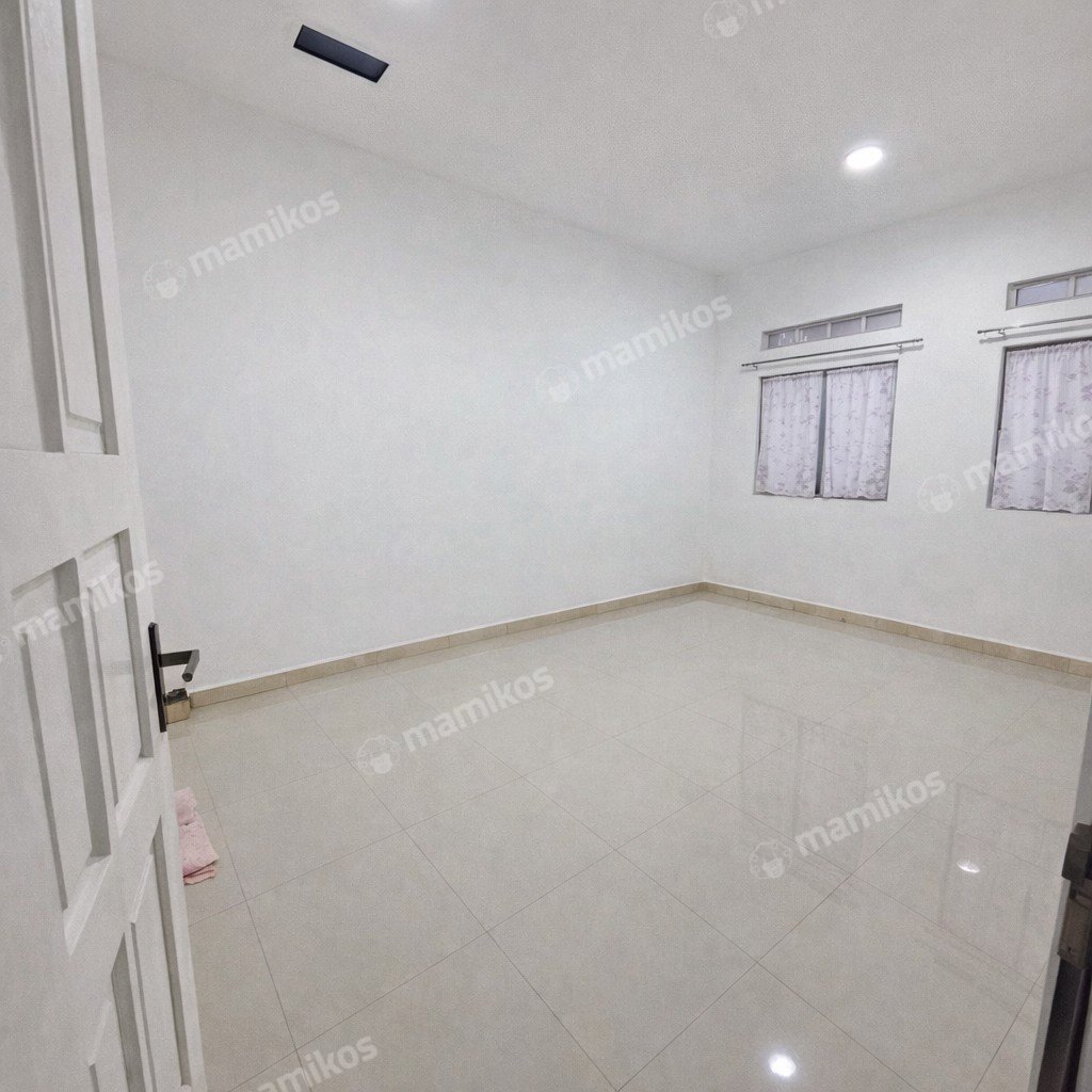 Rumah Sertifikat SHM 3 Kamar Tidur 2 Kamar Mandi Cipinang Jakarta Timur - Photo 2