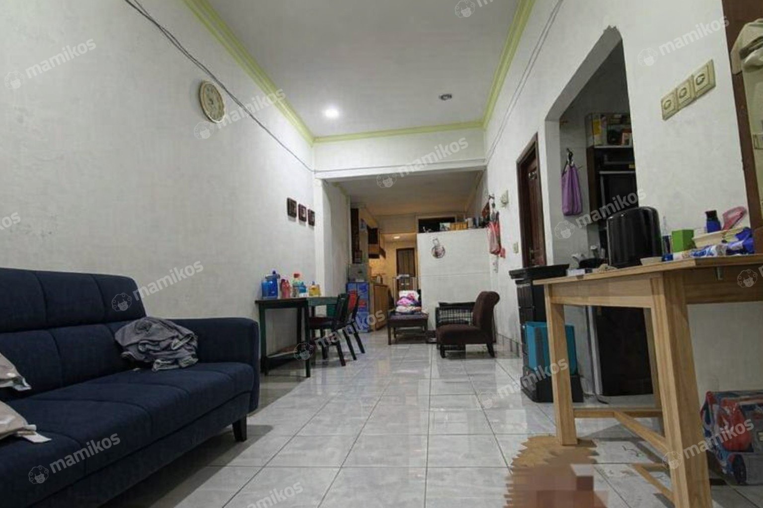 Rumah Sertifikat SHM 3 Kamar Tidur 2 Kamar Mandi Taman Ratu Jakarta Barat