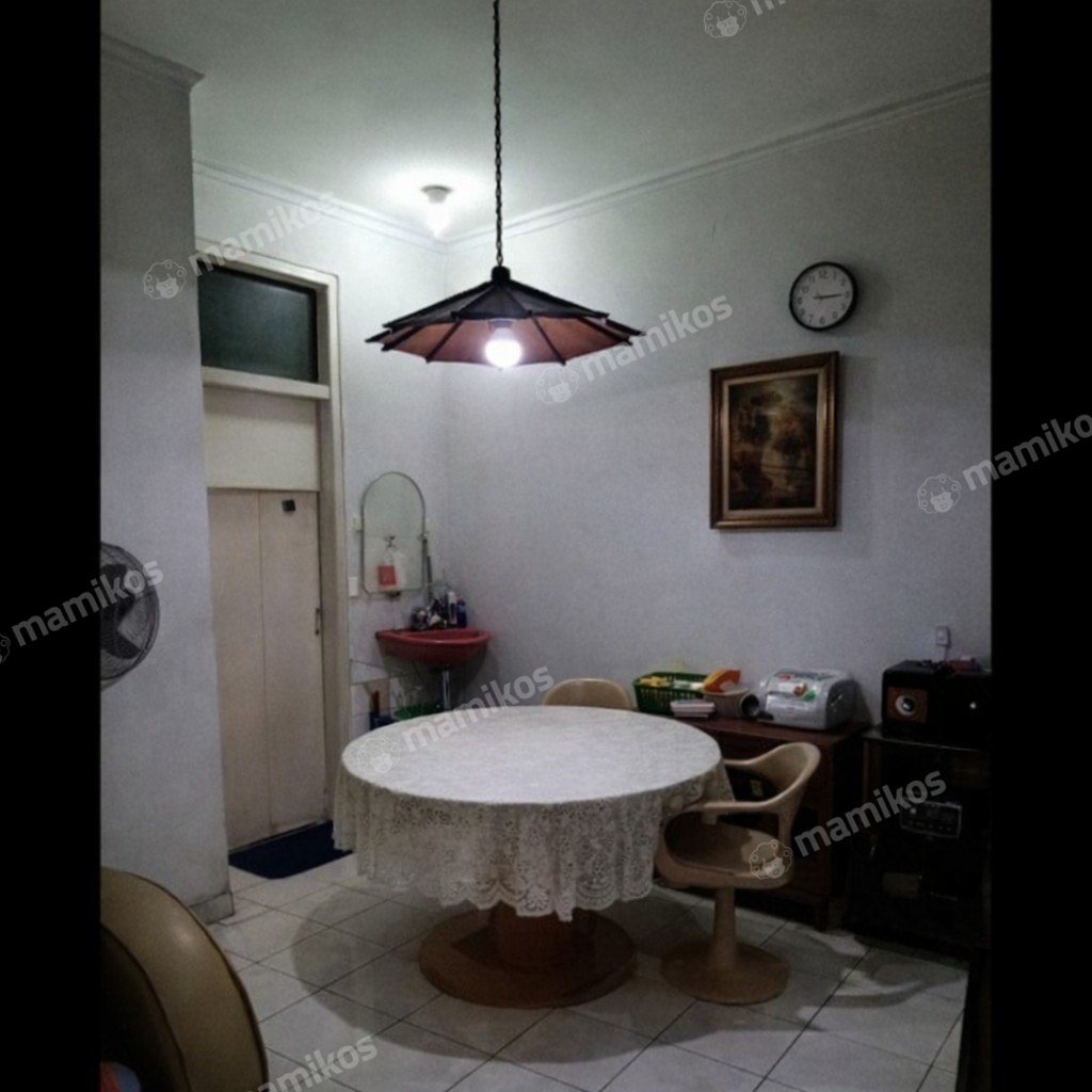 Rumah Sertifikat SHM 2 Kamar Tidur 2 Kamar Mandi Pondok Indah Jakarta Selatan - Photo 4