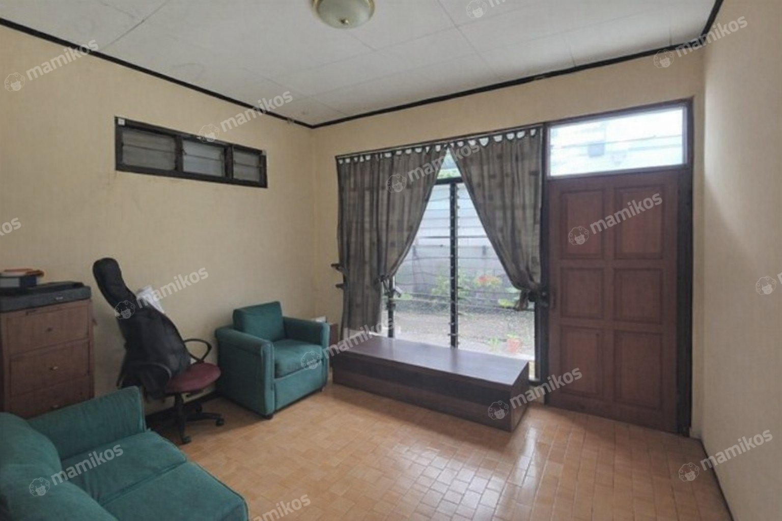 Rumah Sertifikat SHM 4 Kamar Tidur 2 Kamar Mandi Tomang Jakarta Barat