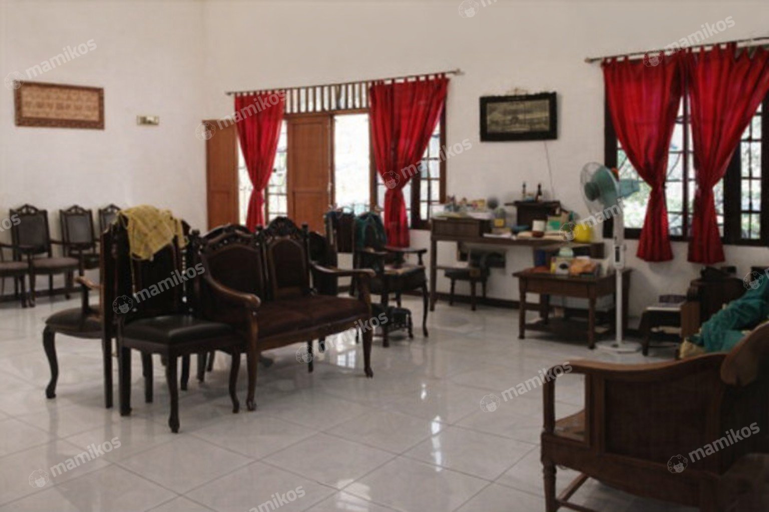 Rumah Sertifikat SHM 6 Kamar Tidur 5 Kamar Mandi Gandaria Jakarta Selatan - Photo 3