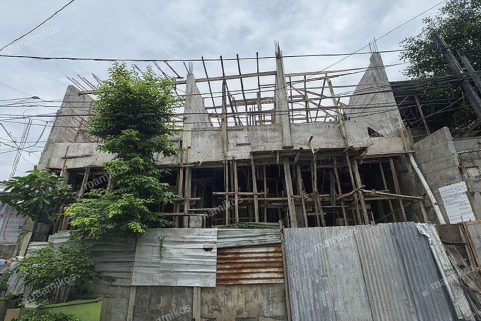 Rumah Sertifikat SHM 4 Kamar Tidur 5 Kamar Mandi Tomang Jakarta Barat