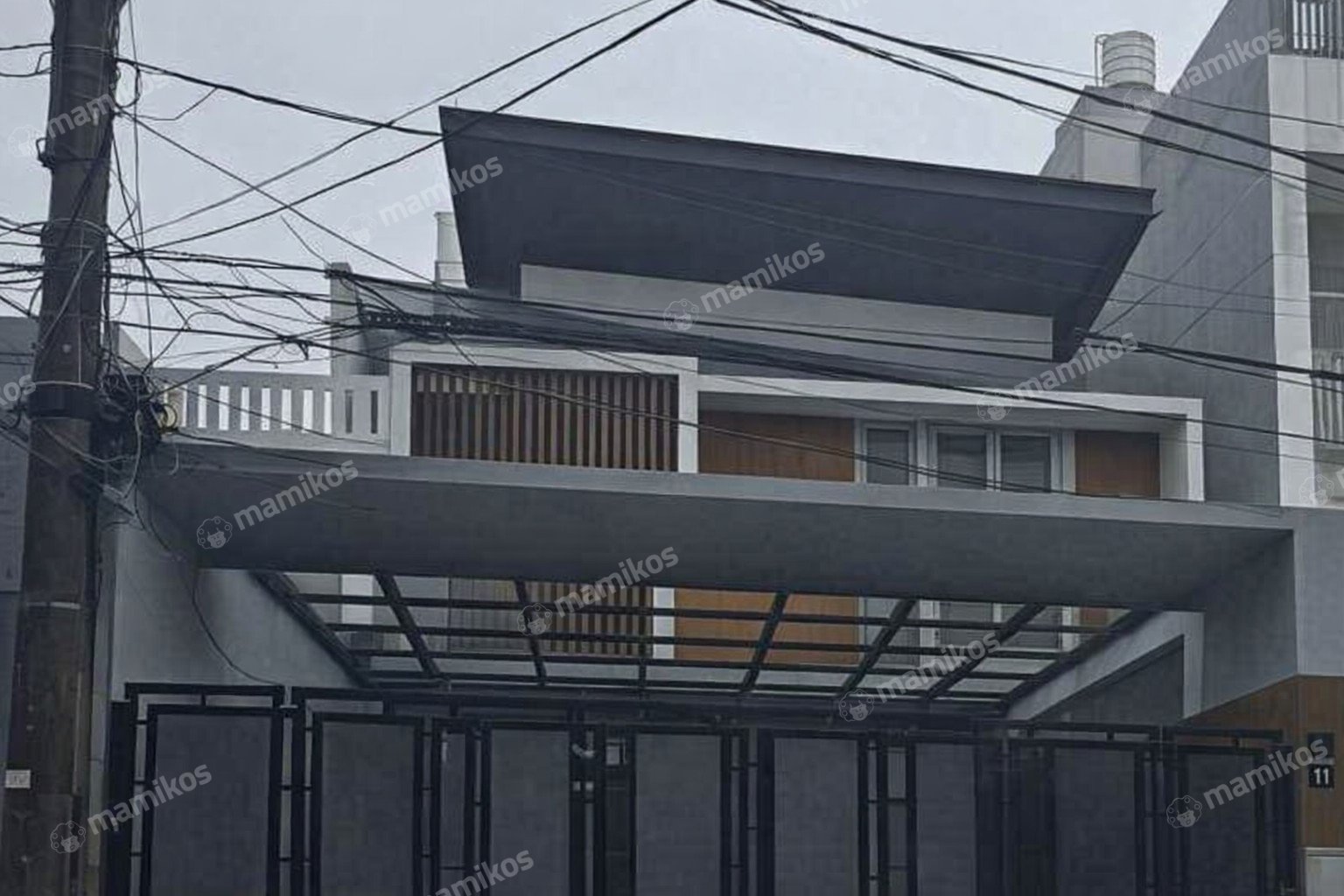 Rumah Sertifikat SHM 6 Kamar Tidur 4 Kamar Mandi Kelapa Gading Jakarta Utara