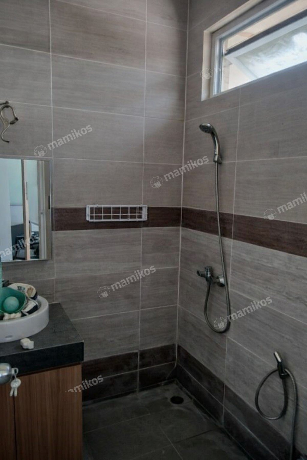 Rumah Sertifikat SHM 4 Kamar Tidur 4 Kamar Mandi Kelapa Gading Jakarta Utara - Photo 5