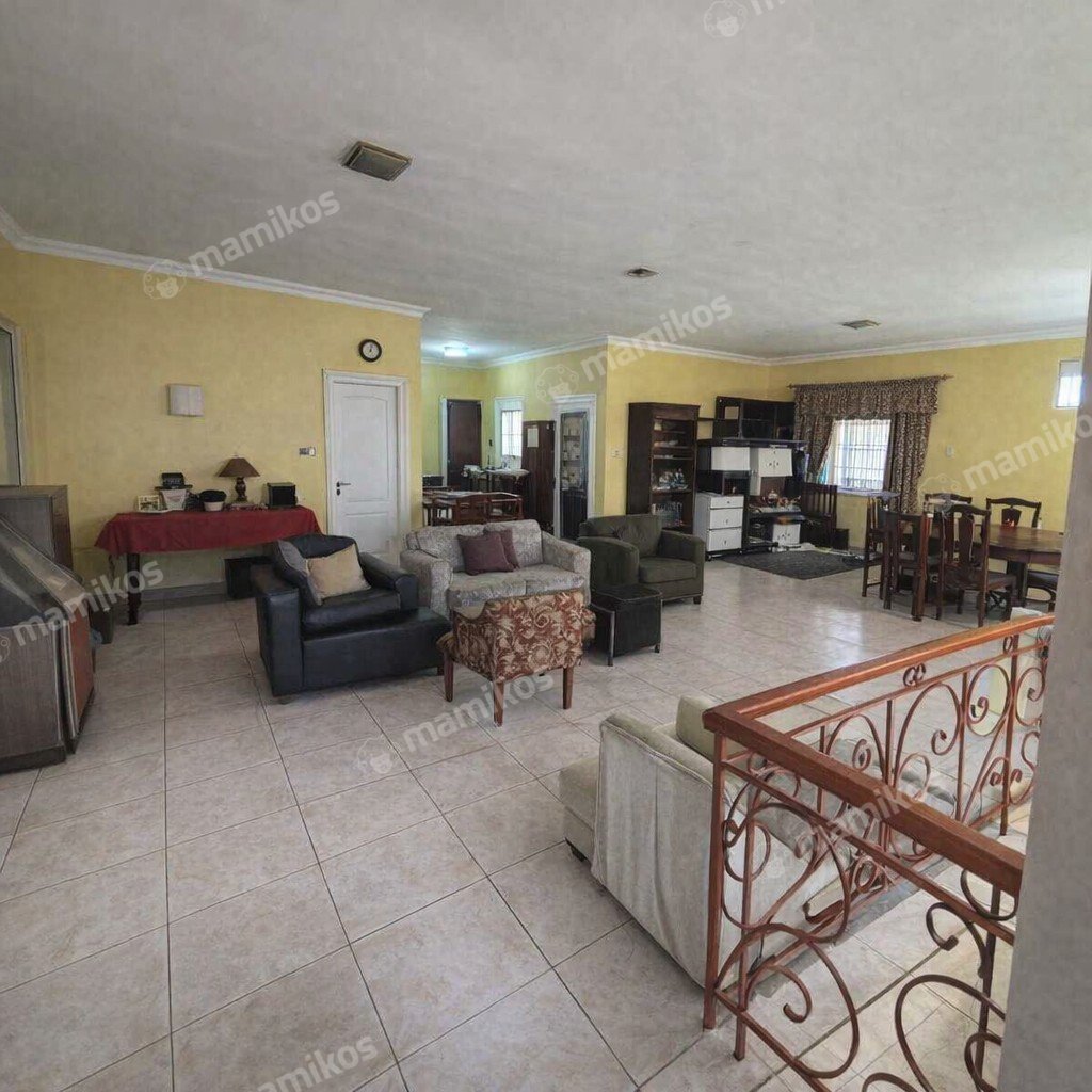 Rumah Sertifikat SHM 7 Kamar Tidur 7 Kamar Mandi Kota Wisata Jakarta Timur - Photo 5