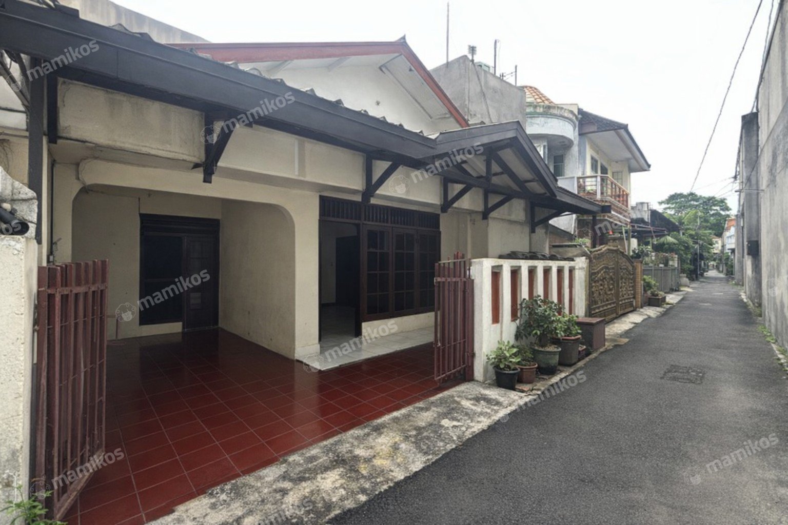 Rumah Sertifikat SHM 3 Kamar Tidur 2 Kamar Mandi Tebet Jakarta Selatan