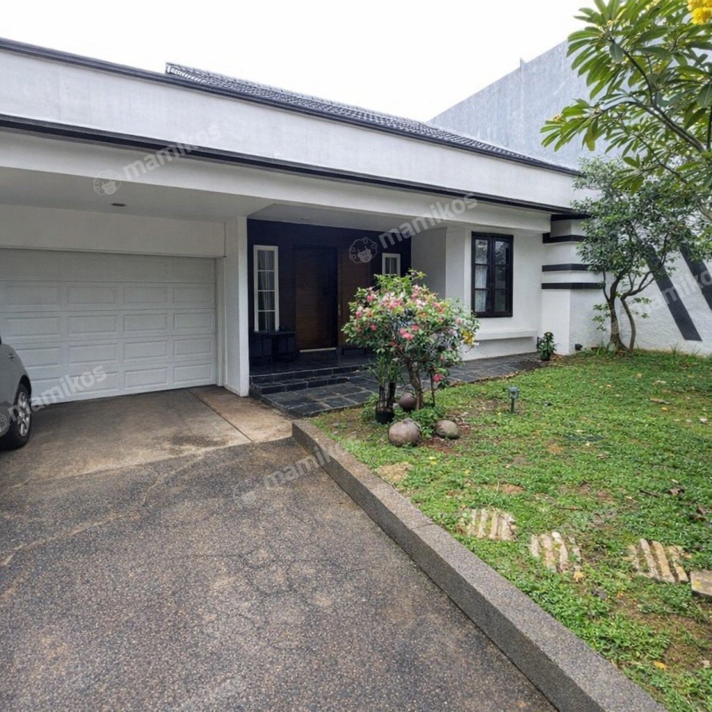Rumah Sertifikat SHM 4 Kamar Tidur 3 Kamar Mandi Cipete Jakarta Selatan - Photo 4