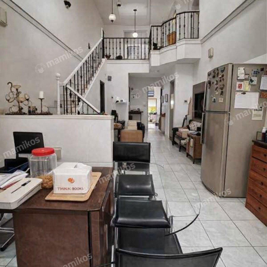 Rumah Sertifikat SHM 5 Kamar Tidur 3 Kamar Mandi Permata Buana Jakarta Barat - Photo 5