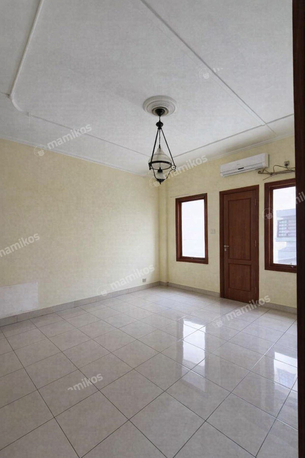 Rumah 4 Kamar Tidur 4 Kamar Mandi 1 Lantai Kelapa Gading Jakarta Utara - Photo 2
