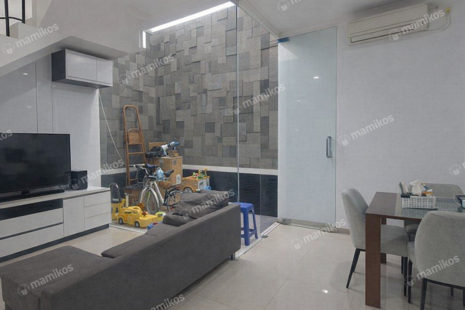 Rumah 4KT 3KM Duri Kosambi Jakarta Barat