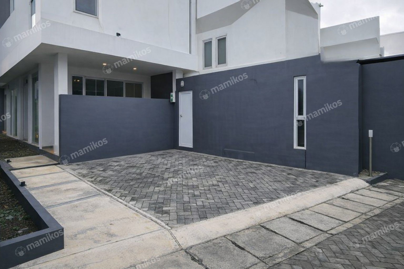 Rumah Sertifikat SHM 3 Kamar Tidur 3 Kamar Mandi Lebak Bulus Jakarta Selatan