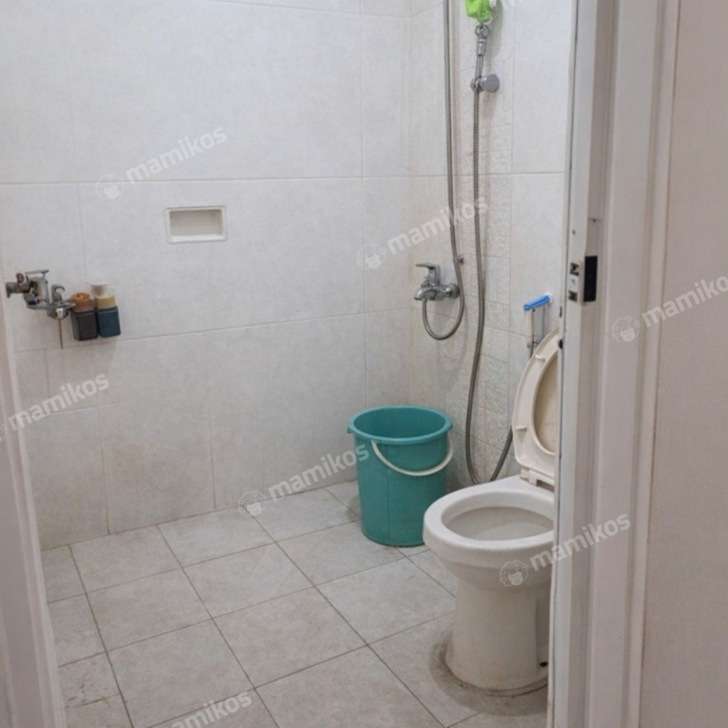 Rumah Sertifikat SHM 3 Kamar Tidur 2 Kamar Mandi Kembangan Jakarta Barat - Photo 4