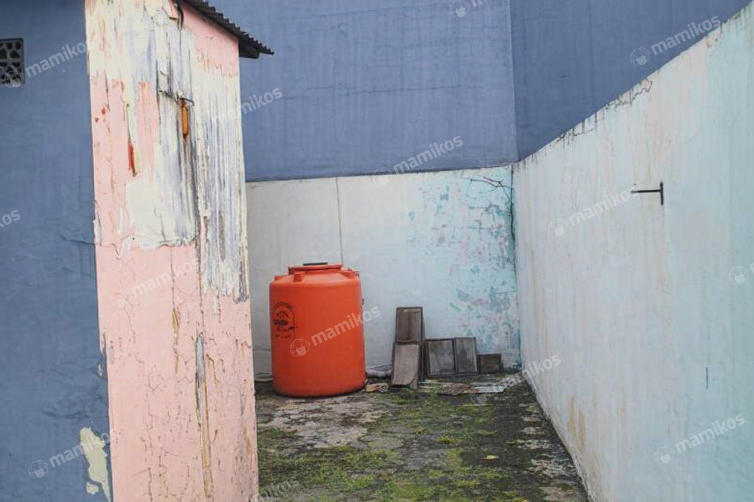 Rumah Sertifikat SHM 3 Kamar Tidur 2 Kamar Mandi Duta Garden Jakarta Barat