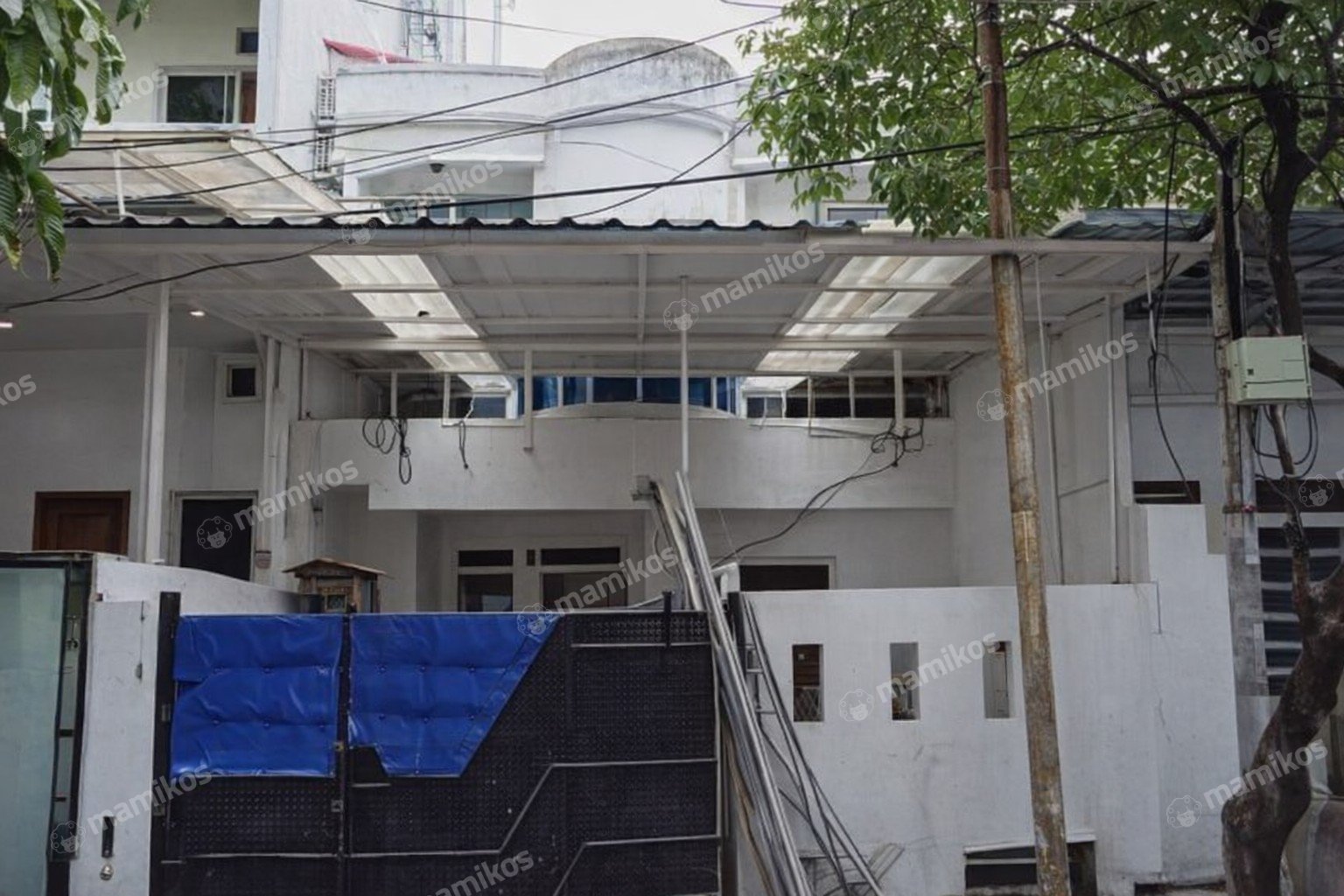 Rumah Sertifikat SHM 4 Kamar Tidur 1 Kamar Mandi Kapuk Kamal Jakarta Barat