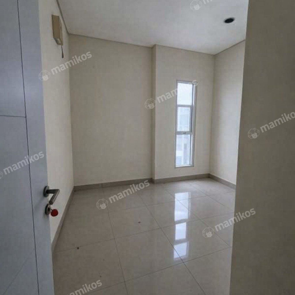 Rumah Sertifikat PPJB 4 Kamar Tidur 3 Kamar Mandi Green Lake City Jakarta Barat - Photo 2