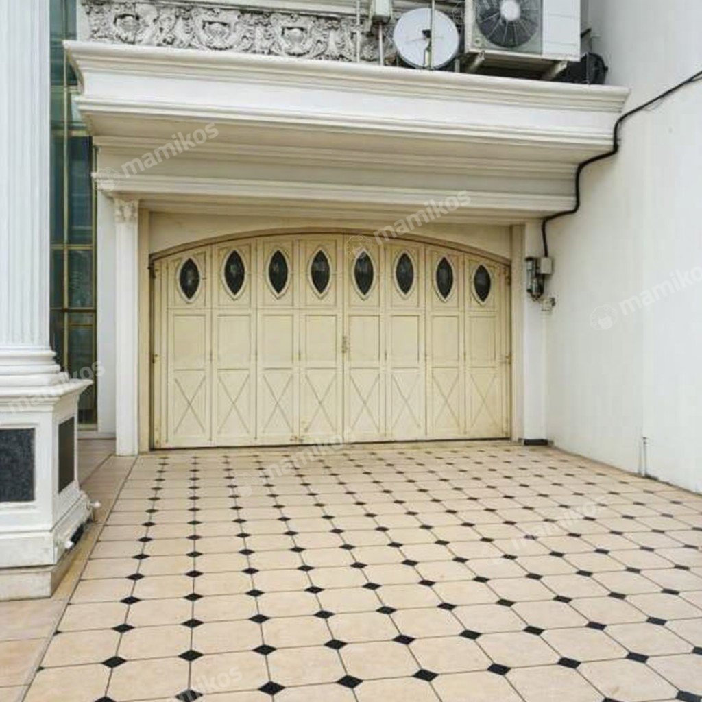Rumah Sertifikat SHM 7 Kamar Tidur 8 Kamar Mandi Sunrise Garden Jakarta Barat - Photo 4