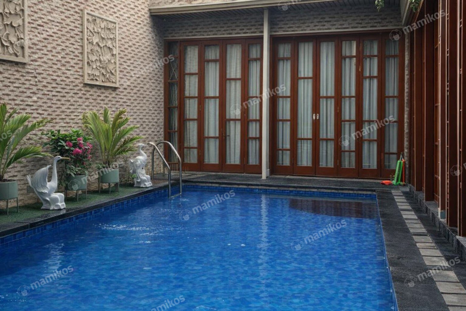 Rumah Sertifikat SHM 8 Kamar Tidur 7 Kamar Mandi Permata Hijau Jakarta Selatan