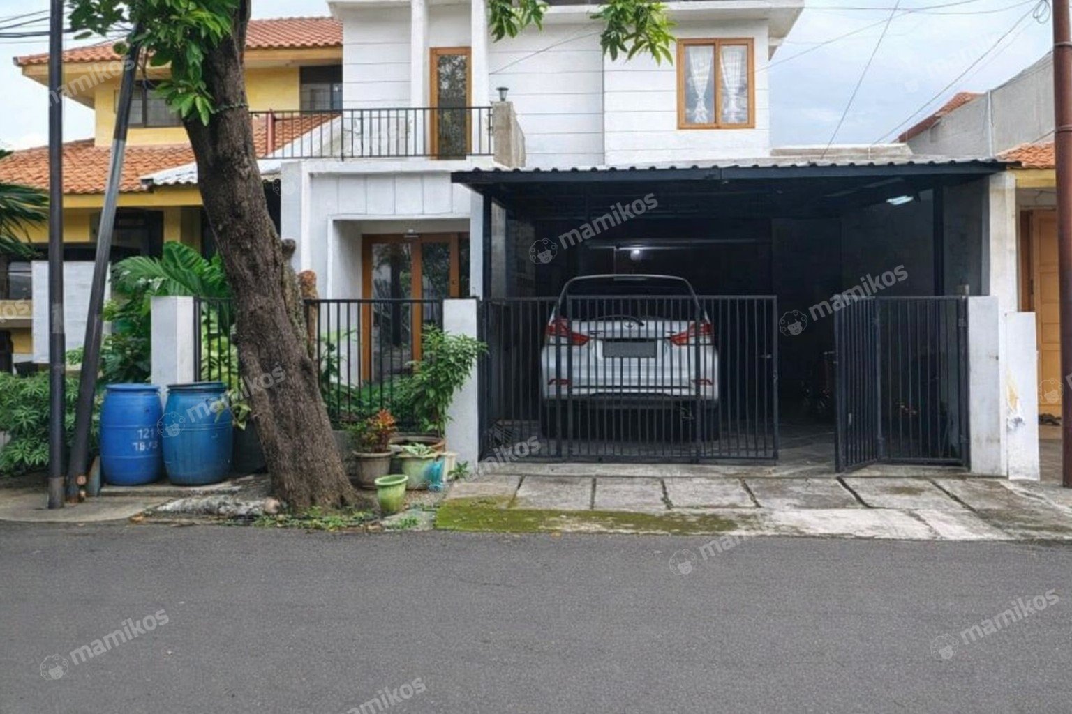 Rumah Sertifikat SHM 2 Lantai Duren Sawit Jakarta Timur