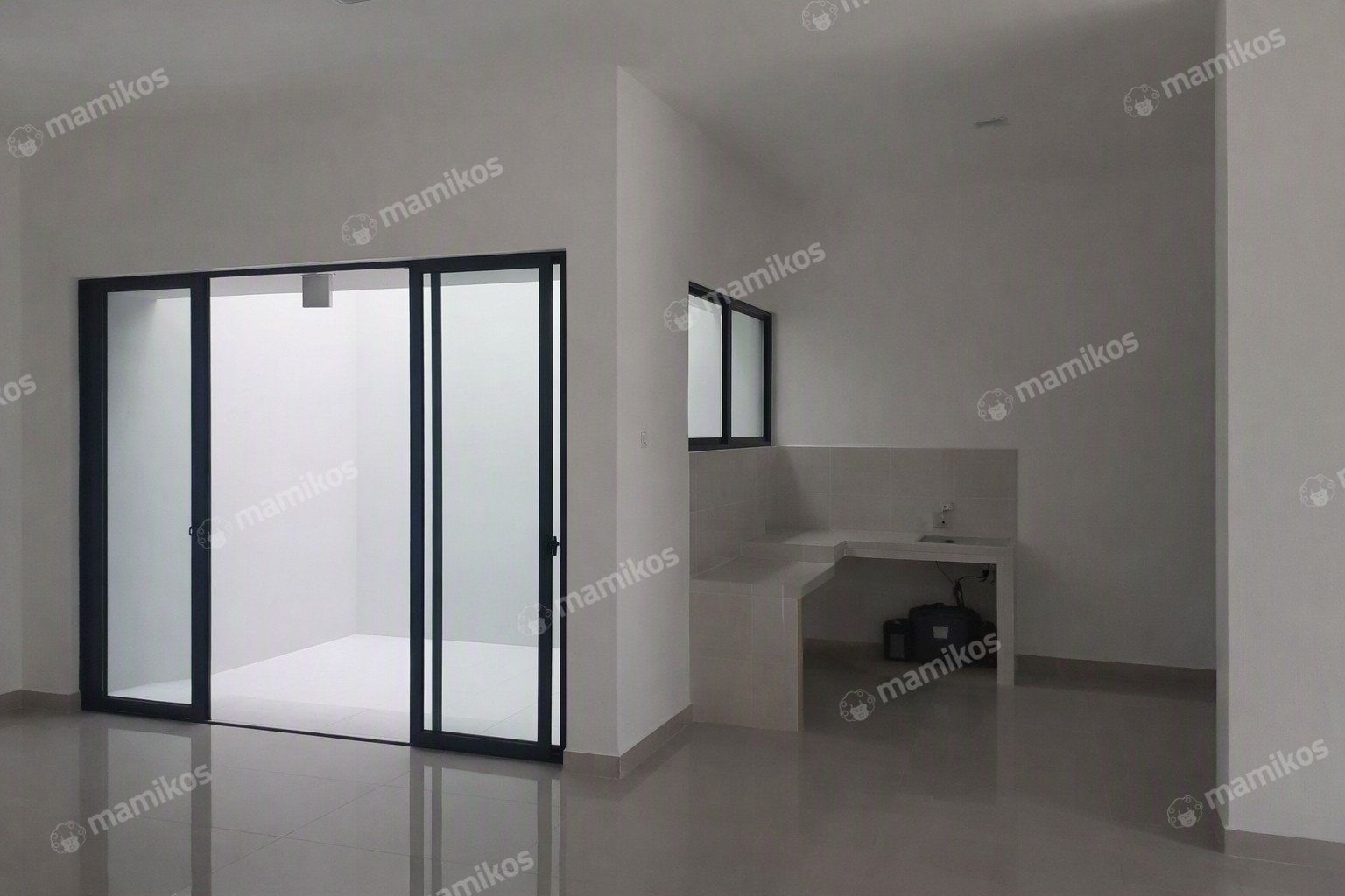 Rumah Sertifikat PPJB 3 Kamar Tidur 3 Kamar Mandi Pantai Indah Kapuk 2 Jakarta Utara - Photo 2