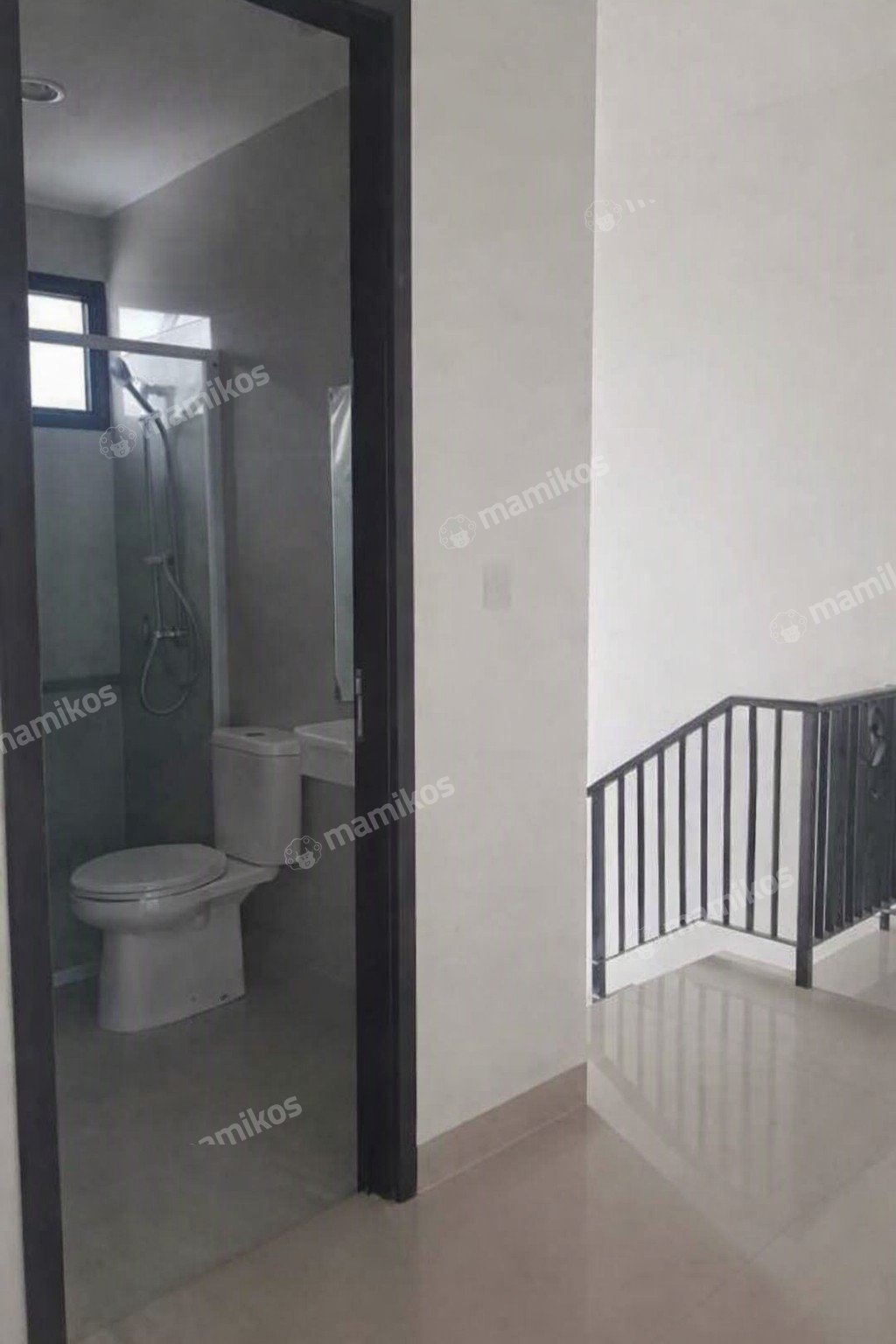 Rumah Sertifikat PPJB 3 Kamar Tidur 3 Kamar Mandi Pantai Indah Kapuk 2 Jakarta Utara - Photo 5