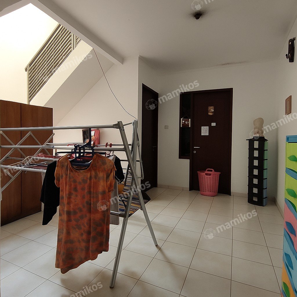Rumah Sertifikat SHM 5 Kamar Tidur 3 Kamar Mandi Rawamangun Jakarta Timur - Photo 5