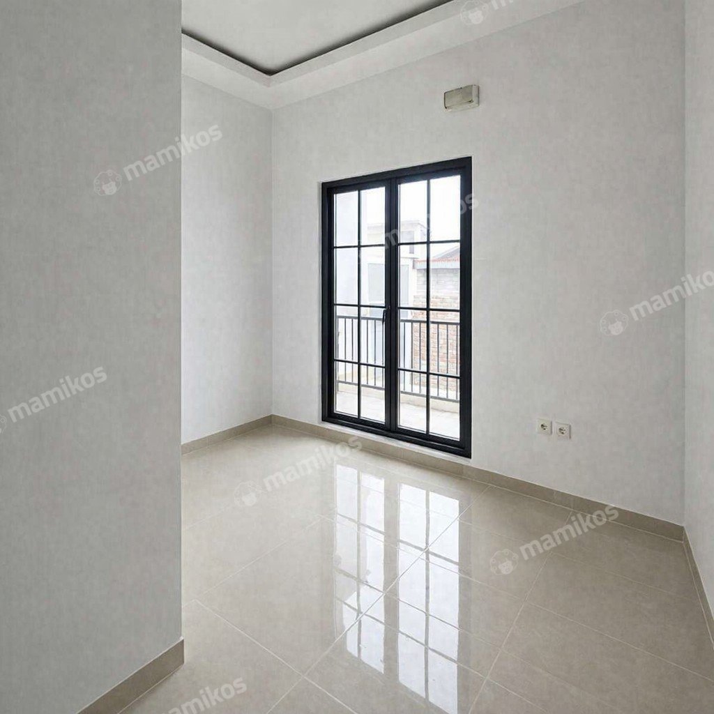 Rumah Sertifikat SHM 4 Kamar Tidur 3 Kamar Mandi Taman Ratu Jakarta Barat - Photo 5