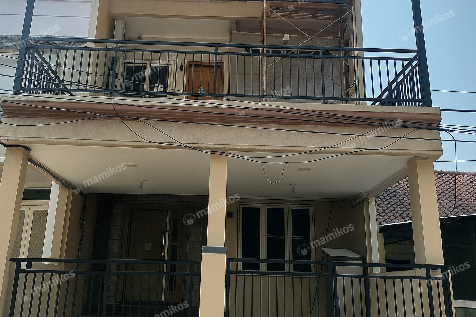 Rumah Sertifikat SHM 5 Kamar Tidur 5 Kamar Mandi Kelapa Gading Jakarta Utara