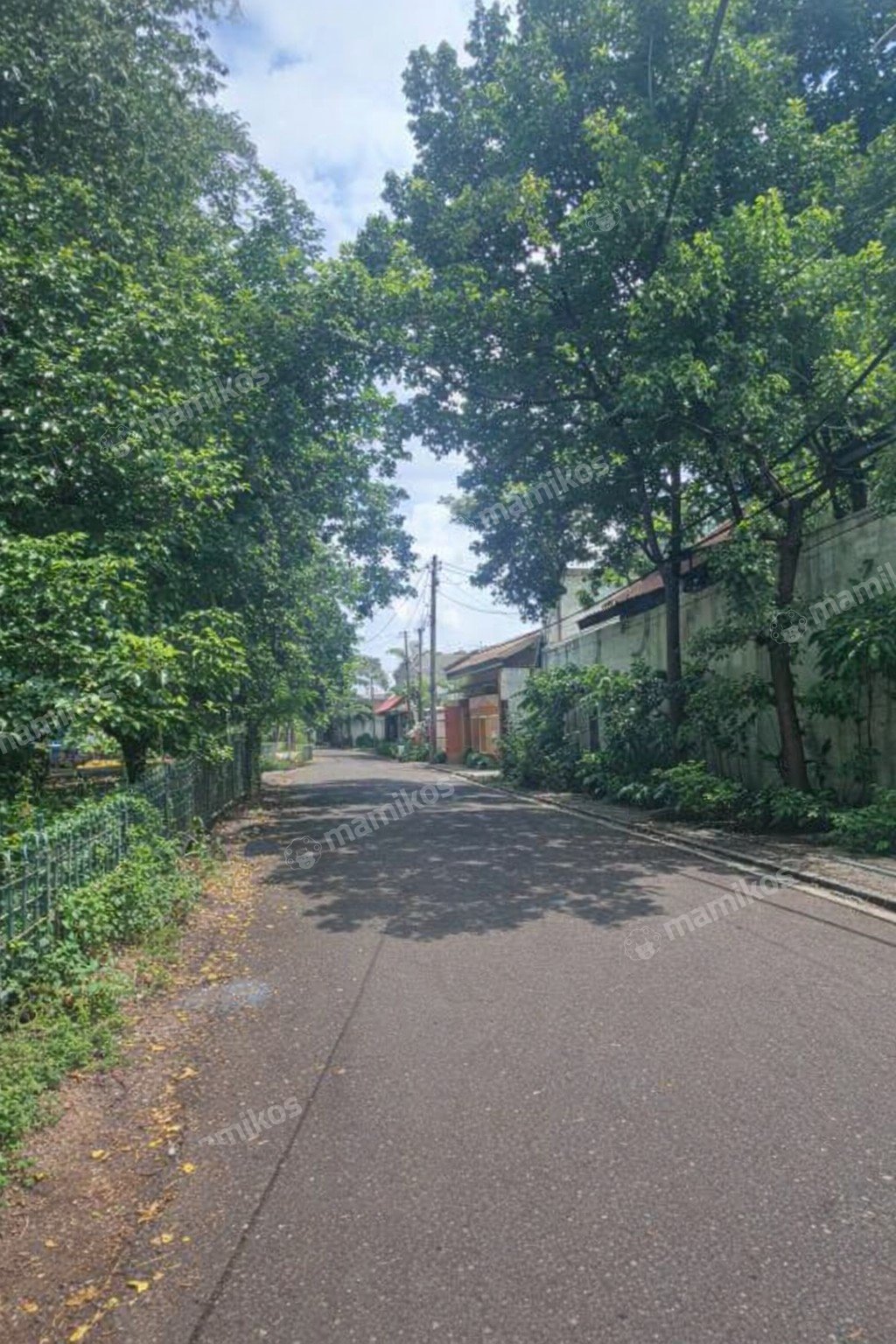 Rumah Sertifikat SHM 7 Kamar Tidur 5 Kamar Mandi Jati Padang Jakarta Selatan - Photo 3