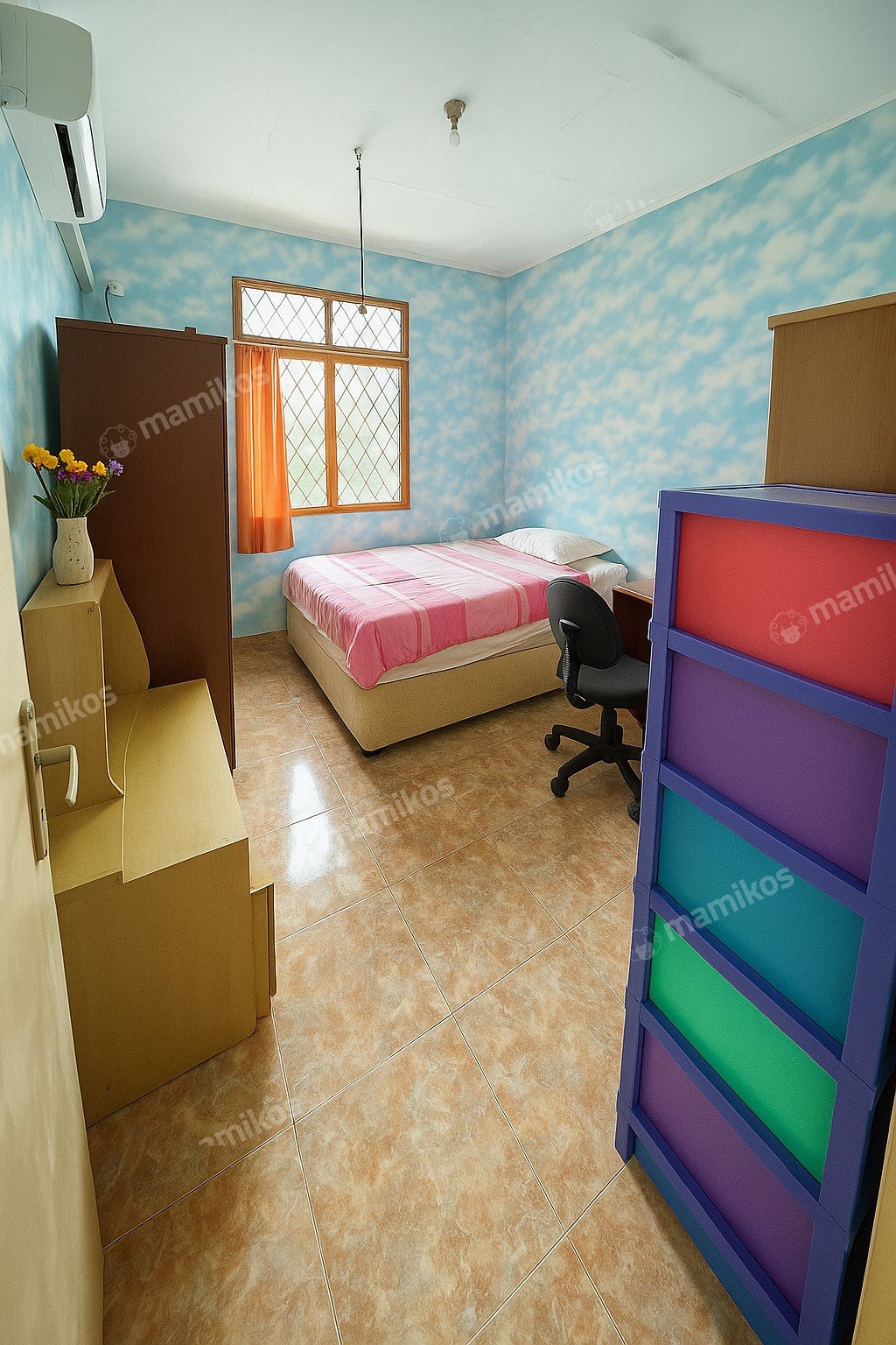 Rumah Sertifikat SHM 3 Kamar Tidur 2 Kamar Mandi Taman Palem Jakarta Barat - Photo 4