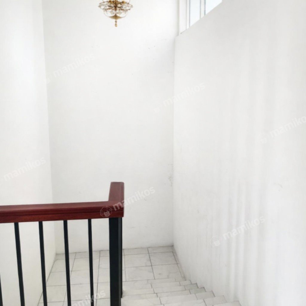 Rumah Sertifikat SHM 3 Kamar Tidur 3 Kamar Mandi Kota Wisata Jakarta Timur - Photo 2
