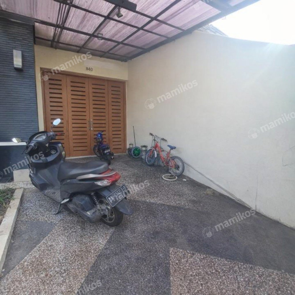 Rumah Sertifikat SHM 4 Kamar Tidur 4 Kamar Mandi Rawa Belong Jakarta Barat - Photo 2