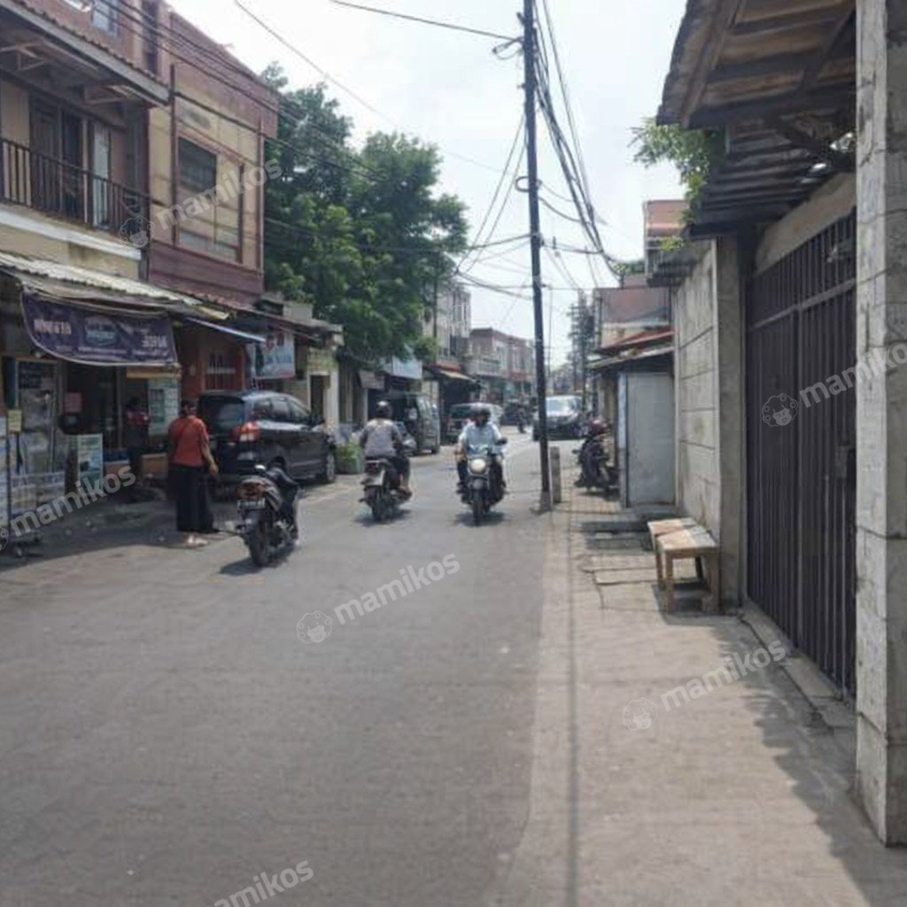 Rumah Sertifikat SHM 3 Kamar Tidur 2 Kamar Mandi Kebon Jeruk Jakarta Barat - Photo 3