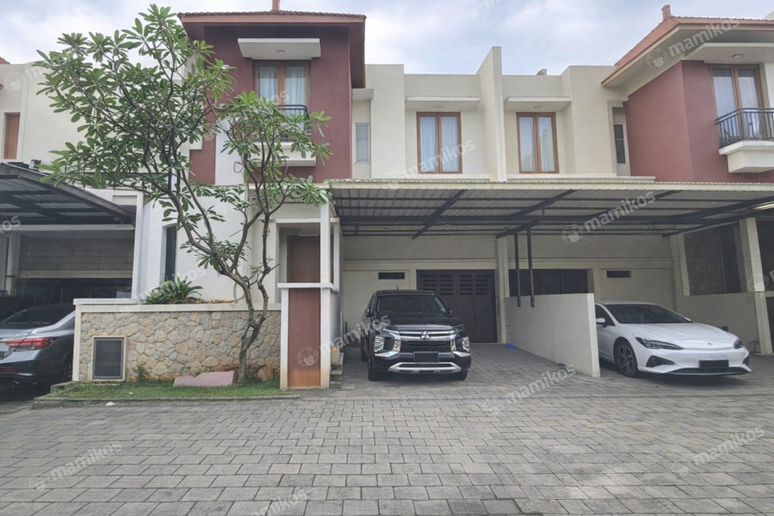 Rumah Sertifikat SHM 4 Kamar Tidur 4 Kamar Mandi Pejaten Jakarta Selatan