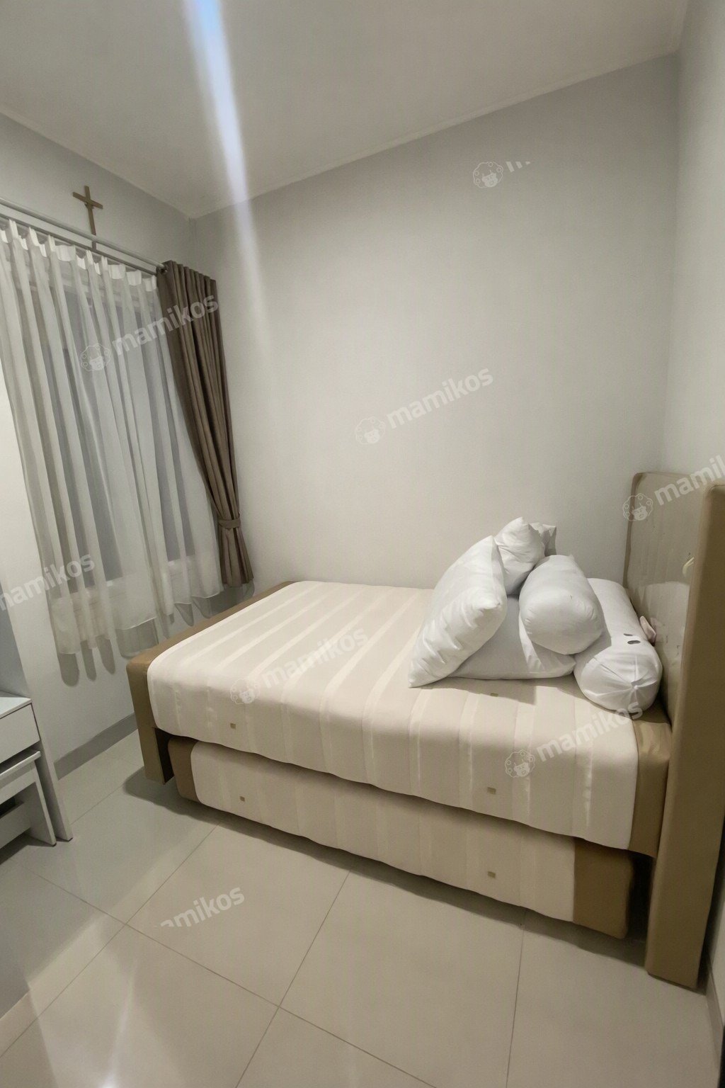 Rumah Sertifikat HGB 2 Kamar Tidur 2 Kamar Mandi Kelapa Gading Jakarta Utara - Photo 2
