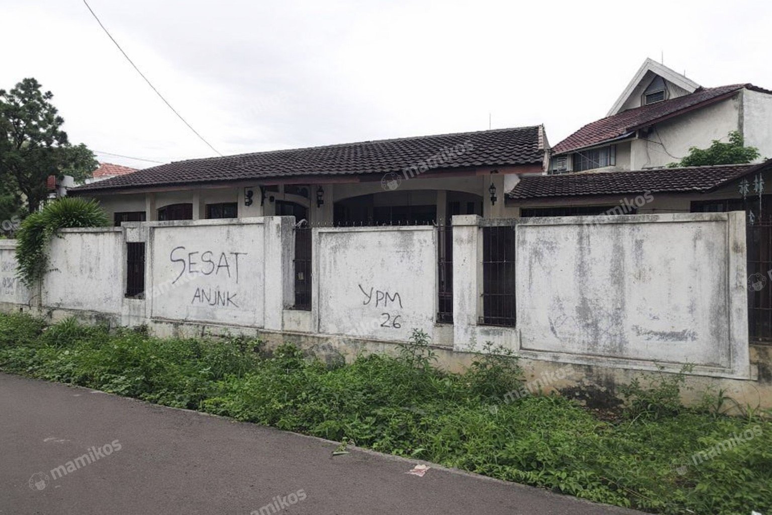 Rumah Sertifikat SHM 4 Kamar Tidur 3 Kamar Mandi Pondok Pinang Jakarta Selatan