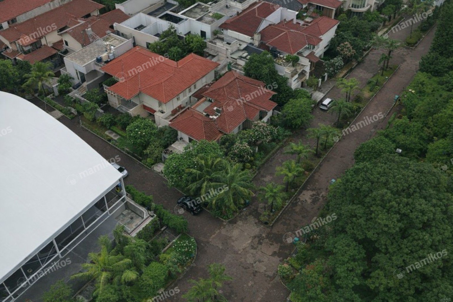 Rumah Sertifikat SHM 4 Kamar Tidur 4 Kamar Mandi Kemang Jakarta Selatan
