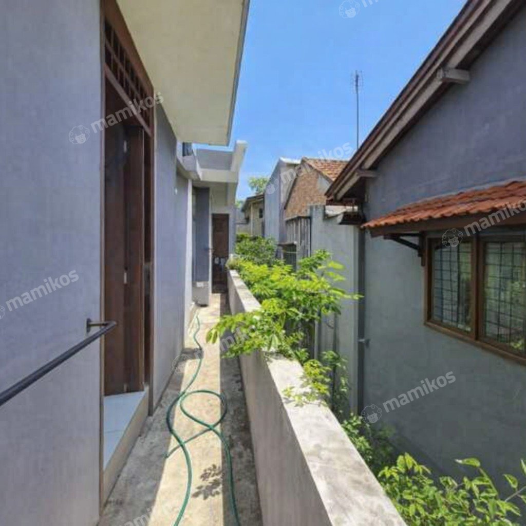 Rumah Sertifikat SHM 6 Kamar Tidur 6 Kamar Mandi Duren Sawit Jakarta Timur - Photo 4