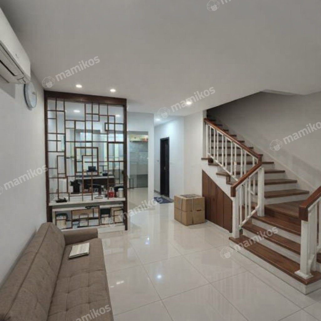 Rumah Sertifikat SHM 3 Kamar Tidur 2 Kamar Mandi Jakarta Garden City Jakarta Timur - Photo 2