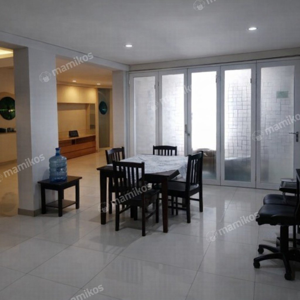 Rumah Sertifikat SHM 7 Kamar Tidur 5 Kamar Mandi Kebayoran Baru Jakarta Selatan - Photo 4